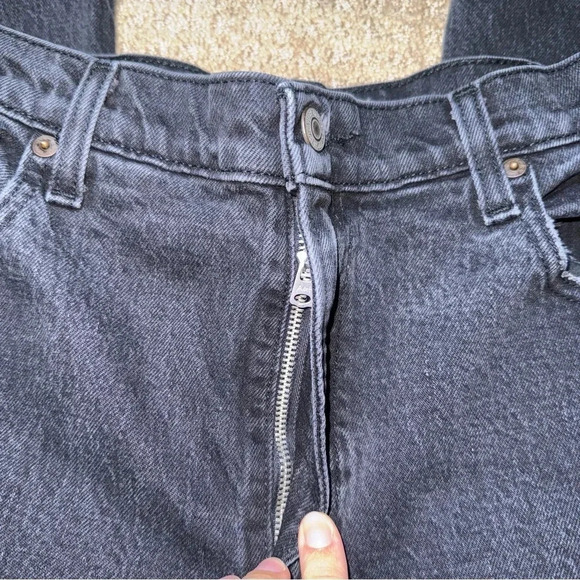 Abercrombie and Fitch 90s straight ultra high rise black distressed jeans 8/29S - Picture 5 of 6